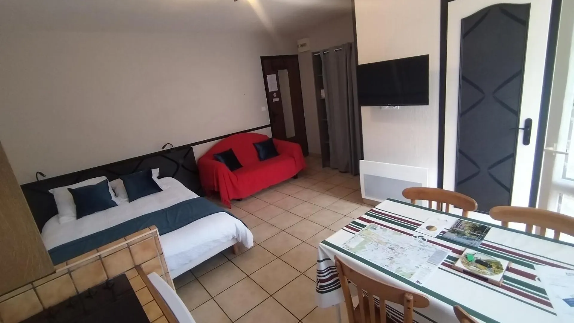 Latre Freres Location Apartment Lourdes 0*,  France