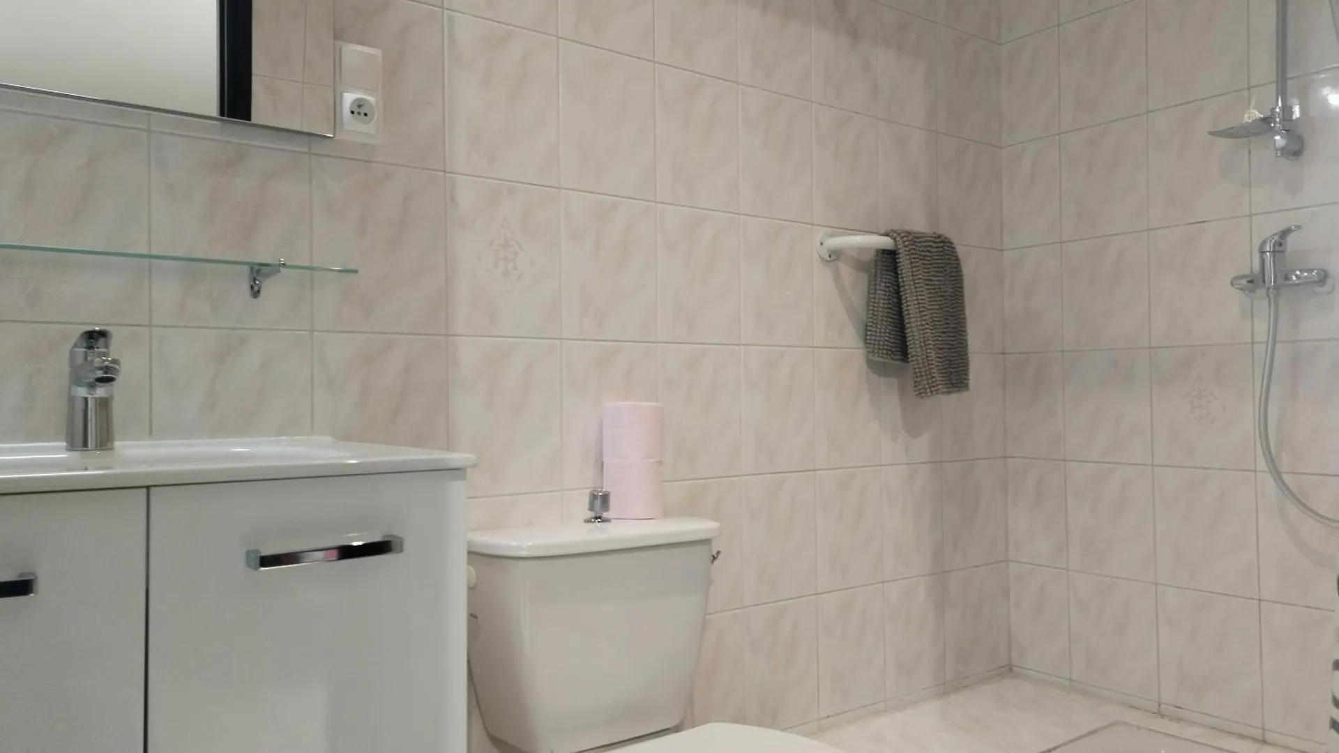 Latre Freres Location Apartment Lourdes France