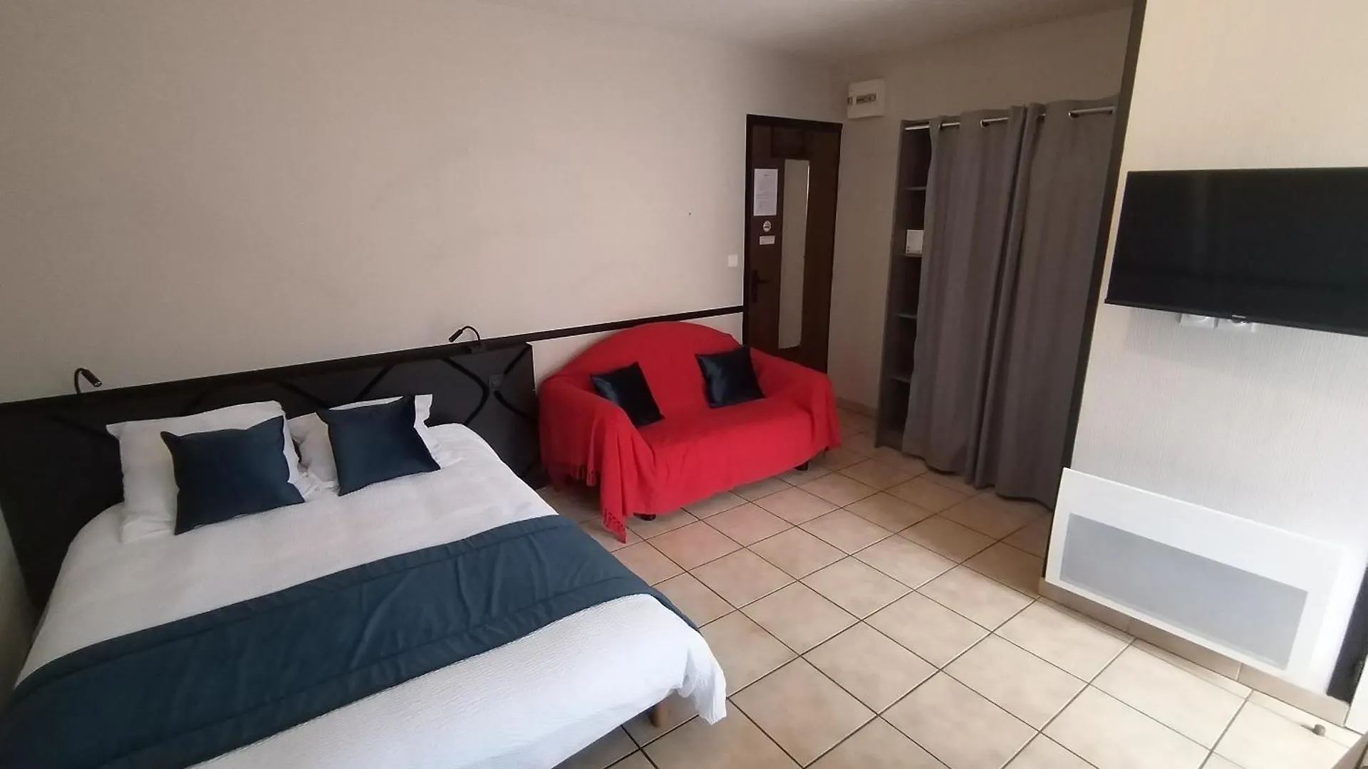 Latre Freres Location Apartment Lourdes France